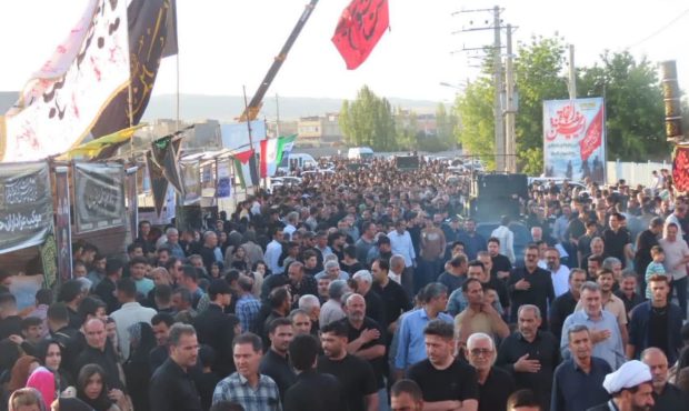 پیاده روی دلدادگان اربعین حسینی در چایپاره