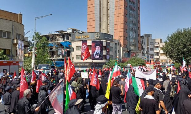 تشییع آقای شهید ایران در تهران