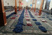 اهدای ۶۰۰ دست لباس به دانش‌آموزان نیازمند چایپاره
