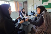 خدمات درمانی رایگان هلال‌احمر به اهالی روستای کامل‌آباد